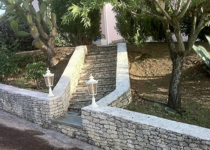 Elofred Saint-Florent (Corsica)